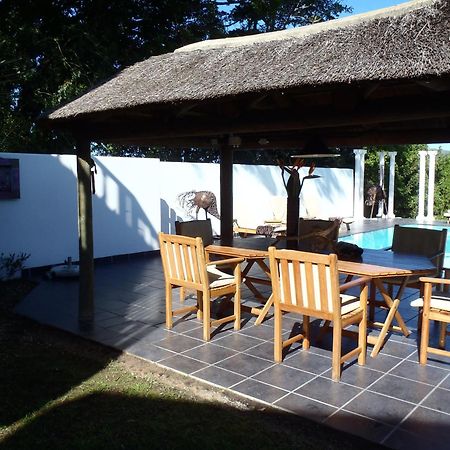 Waterfront Lodge Книсна Екстериор снимка
