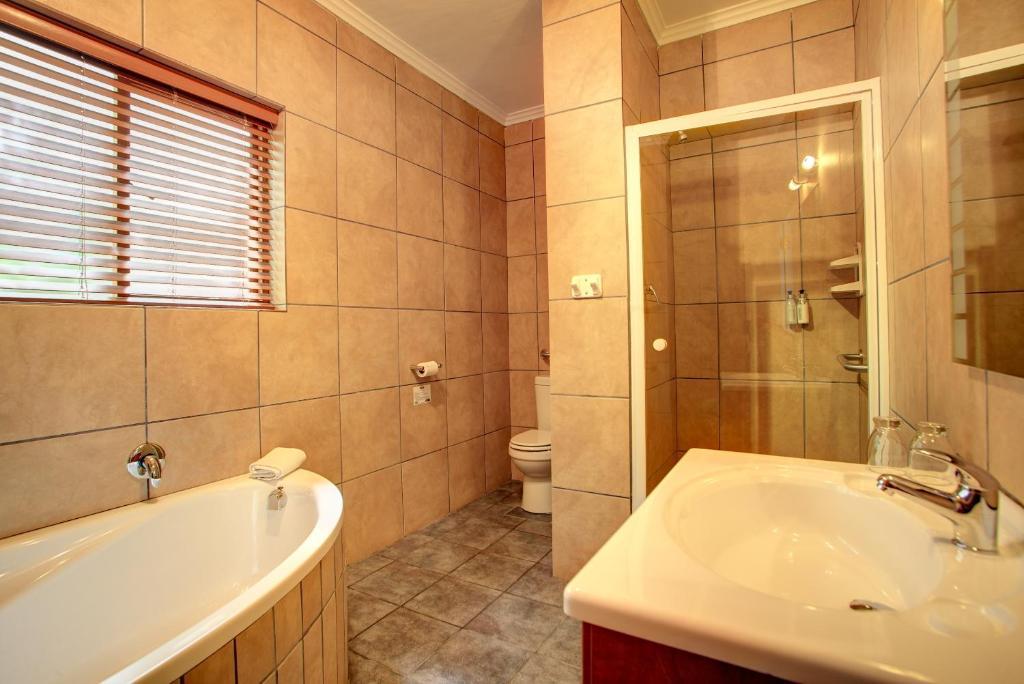 Waterfront Lodge Книсна Стая снимка