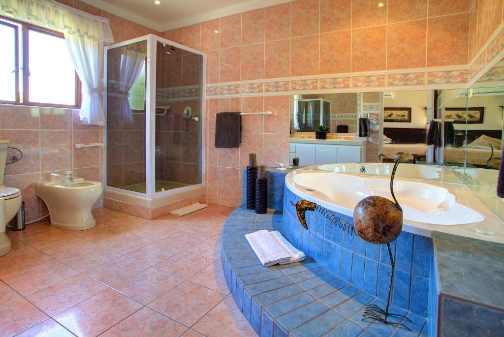 Waterfront Lodge Книсна Стая снимка